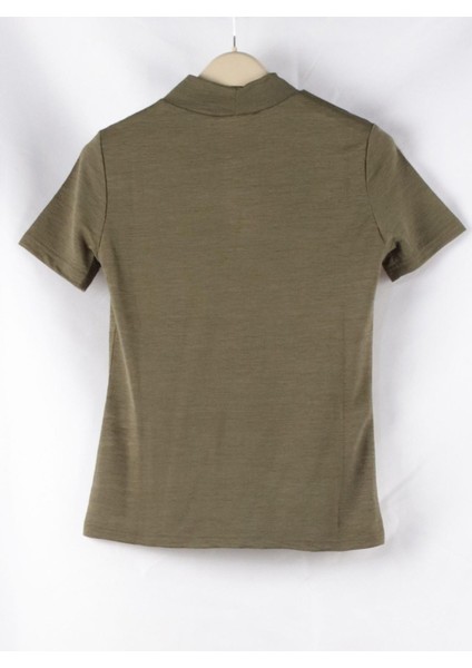 Dik Yaka T-Shirt (B20-35912)