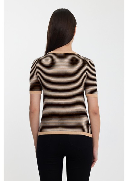 Çizgili V Yaka KAZAK(A92062-S) fırsatları