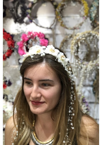 Krem İncili Ortancalı Çiçekli Taç