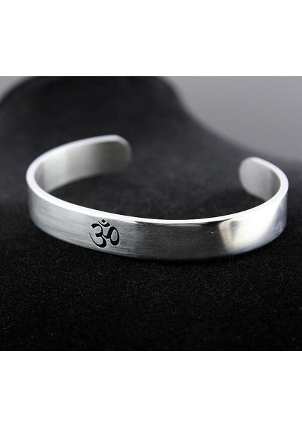 58-60MM Moda Paslanmaz Çelik Om Yoga Manşet Bileklik Hindu Budist Hinduizm Hindistan Açık Bilezik Erkek Kadın Punk (Yurt Dışından) fırsatları