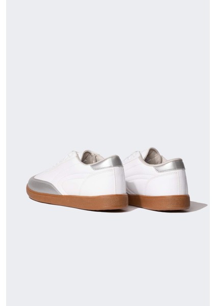 Kadın Düz Taban Bağcıklı Suni Deri Sneaker B3019AXNS fırsatları