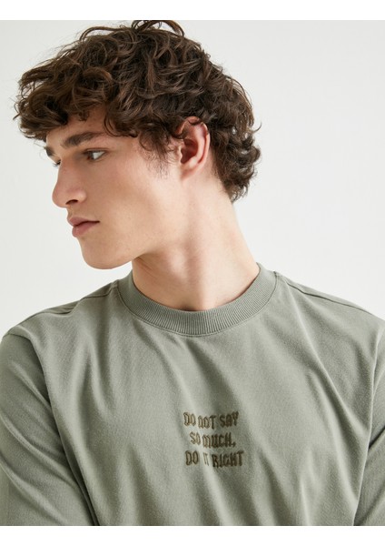 Slogan Işlemeli Tişört Yıkamalı Bisiklet Yaka Kısa Kollu