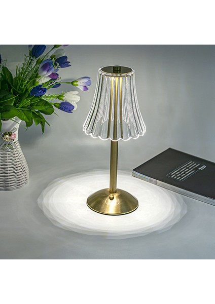 LED Kristal Dekoratif Masa Lambası 800 Mah Şarj Edilebilir Atmosfer Gece Lambası Restoran Cafe Için 3 Seviyeli Parlaklık (Yurt Dışından)