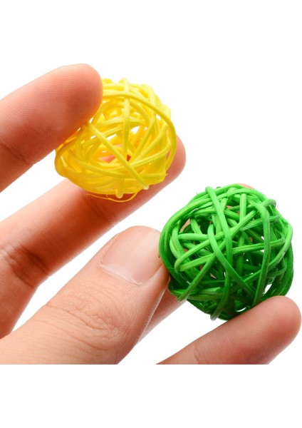 10 Adet Rastgele Stil Pet Kuş Oyuncakları Çiğneme Oyuncakları Rattan Topu Oyuncak Papağan Muhabbet Kuşu Muhabbet Kuşu Papağan Papağan Kafeslerini Oynarken Çiğneme (Yurt Dışından) modelleri