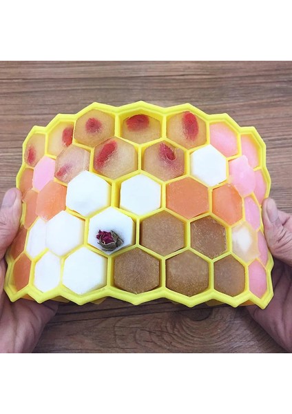Beyaz Stil Yeni 37 Bardak Çevre Dostu Boşluk Silikon Buz Küpü Tepsisi Mini Buz Küpleri Kare Kalıp Buz Kapağı Kapak Çikolata Kalıp Mutfak Aletleri (Yurt Dışından) indirimleri