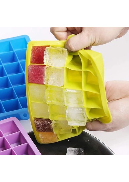 Kırmızı Stil 24 Izgara Gıda Sınıfı Ice Cube Maker Kalıp Kare Dondurma Kalıbı Kokteyl Viski Için Kapaklı Hızlı Bırakma Silikon Buz Küpü Tepsisi (Yurt Dışından)