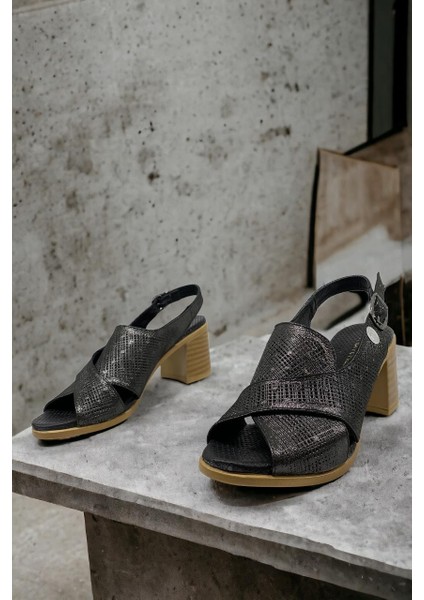 D24YS-1465 Çelik Kadın Sandalet indirimleri