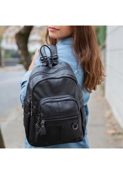 Kadın Sırt Çantası Siyah Yıkamalı