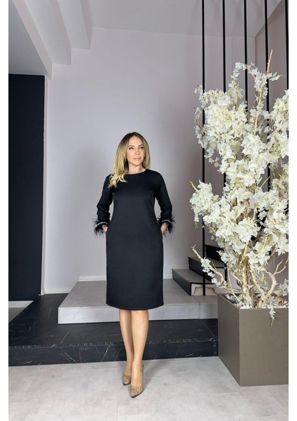 G0904 Kolları Otriş ve Taş Detaylı Elbise Siyah modelleri