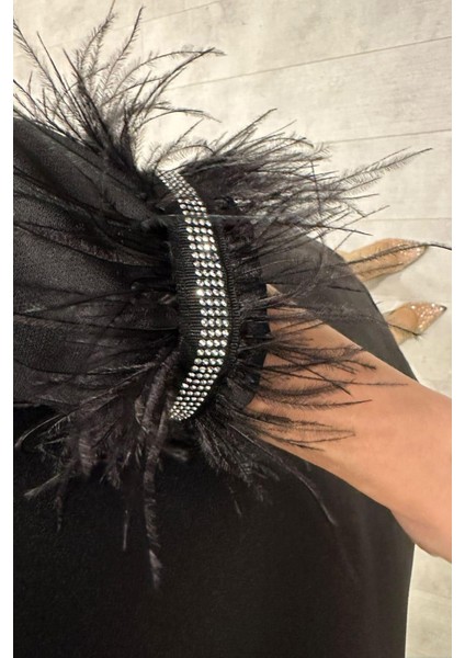 G0904 Kolları Otriş ve Taş Detaylı Elbise Siyah indirimleri