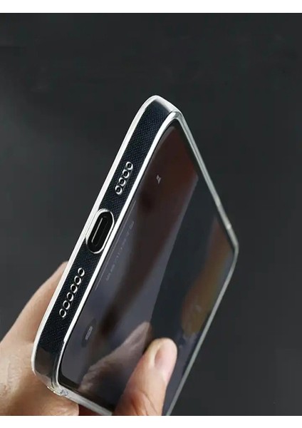 Apple iPhone 11 Pro Max Uyumlu Kamera Koruyuculu Şeffaf Silikon Kılıf