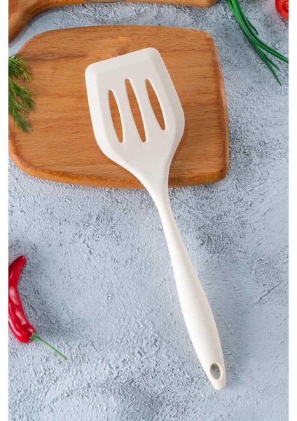 Bej Delikli Silikon Spatula 20CM