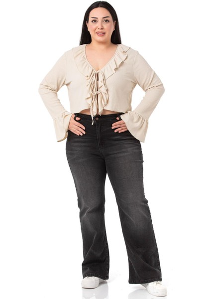Büyük Beden Yakası ve Kolu Fırfır Detaylı Bağlamalı Bej Rengi Bolero