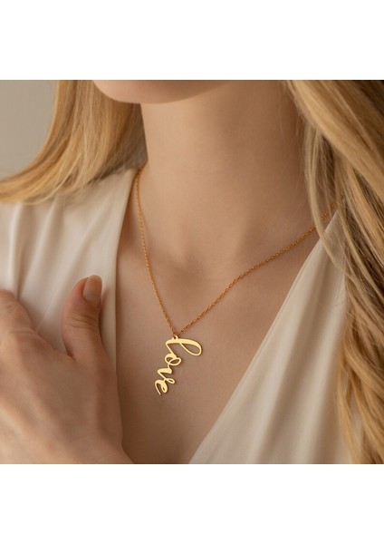 925 Ayar Gümüş Love Kolye