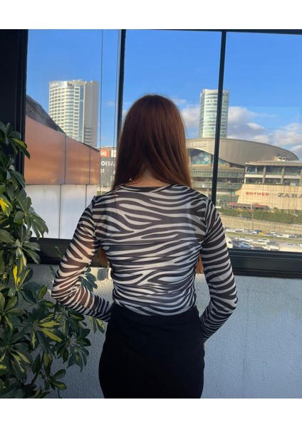 Kadın Zebra Desenli Tül Bisiklet Yaka Body
