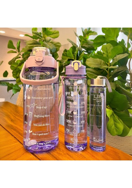 3'lü Şeffaf Motivasyonel Su Matarası Sporcu Su Şişesi Figür Sticker Çıkartmalı Soft Purple Taşınabilir Seyahat Matarası Sızdırmaz Kapaklı Pipetli Suluk Kokusuz 2000 Ml. + 900 Ml. 500 Ml. Seti