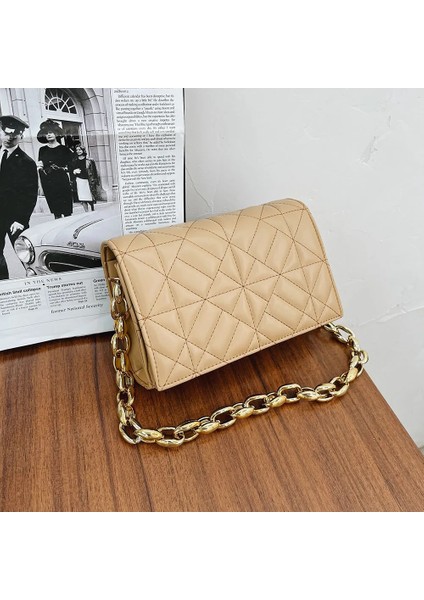 Deve Tarzı Kadınlar Düz Renk Basit Omuz Koltukaltı Çantaları Moda Geometrik Kabartma Bayanlar Rahat Kalın Zincir Küçük Omuz Çantaları (Yurt Dışından)