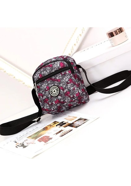 Color4 Stili 15CM 19CM 8cm 2021 Kadın Çantası Yeni Naylon Eğlence Çapraz Küçük Çanta Üreticisi Kore Çok Katmanlı Kadın Tek Omuz Çantası (Yurt Dışından) fiyatları