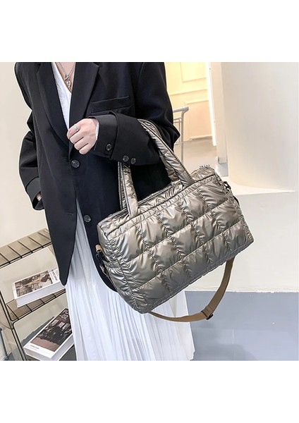 Gece Mavisi Stili 2021 Yeni Kış Omuz Çantası Kadın Çanta Uzay Pedi Pamuk Tüy Aşağı Çanta Moda Kadın Büyük Kapasiteli Crossbody Çanta (Yurt Dışından) fırsatları