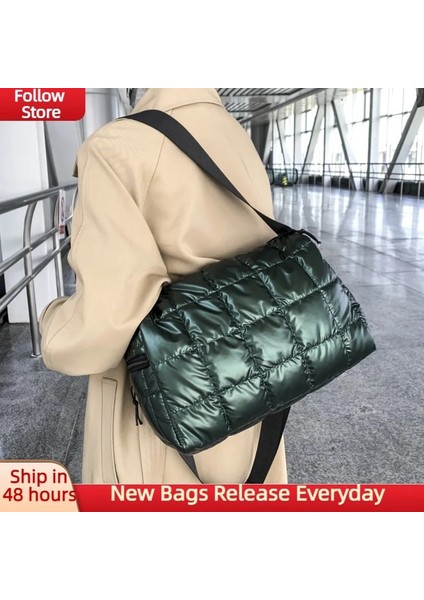 Altın Tarzı 32CM x 20CM x 14CM Kontrol Kabarık Tote Çanta Çapraz Vücut Uzay Ped Pamuk Aşağı Omuz Çantaları Kadınlar Için Yeni Çanta Büyük Kapasiteli Kadın (Yurt Dışından) fiyatları