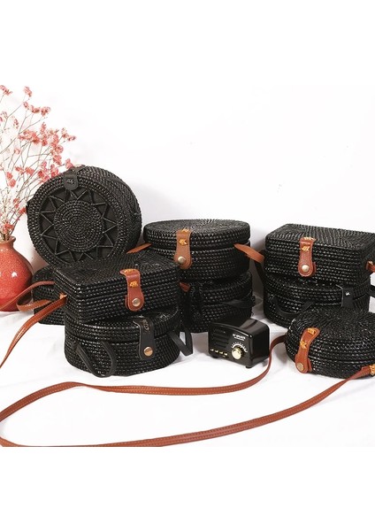 Wujiao Tarzı Dokuma Kamış Örgü Çanta Yuvarlak Hasır Omuz Çantası Küçük Plaj Çantaları Kadın Yaz Hollow El Yapımı Messenger Crossbody Çanta (Yurt Dışından) modelleri