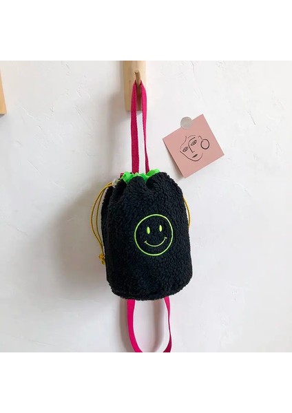 Siyah Stil Işlemeli Gülen Küçük Omuz Çantaları Kadınlar Için Yumuşak Peluş Öğrenci Kızlar Gülümseme Kova Crossbody Çanta Kuzu Yünü Çanta Çanta (Yurt Dışından)