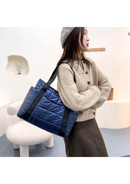 D Siyah 35X30X17CM Stili Sonbahar Kış Naylon Kadın Büyük Kapasiteli Çanta Rahat Kapitone Kafes Omuz Çantaları Kadın Düz Renk Alışveriş Çantaları Tote (Yurt Dışından) fırsatları