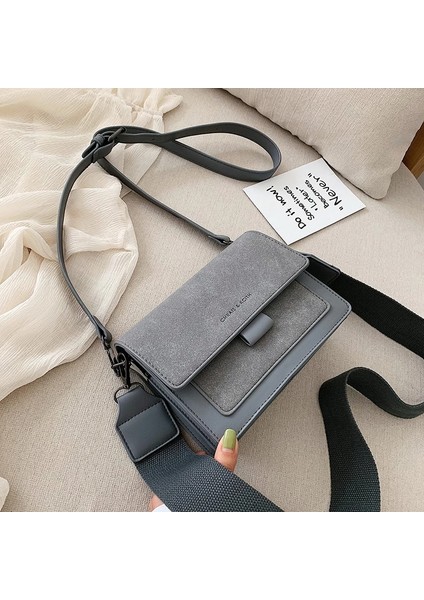 Haki Stili Geniş Bant Kadın Çantası Ew Omuzdan Askili Çanta Bayanlar Askılı Çanta Lüks Tasarımcı Kadın Çantası Moda Çanta Çanta Cep Telefonu Çantası (Yurt Dışından) fiyatları