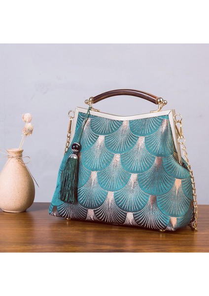 Qiuming Shop Kadın Çantası 1 Tarzı 22CMX16CMX5CM Vintage Tasarımcı Kilit Kabuk Çanta Saf El Yapımı Çanta Saçak Zincir Kadın Omuz Crossbody Çanta Lady Kadın Çanta Iyi Çanta (Yurt Dışından)