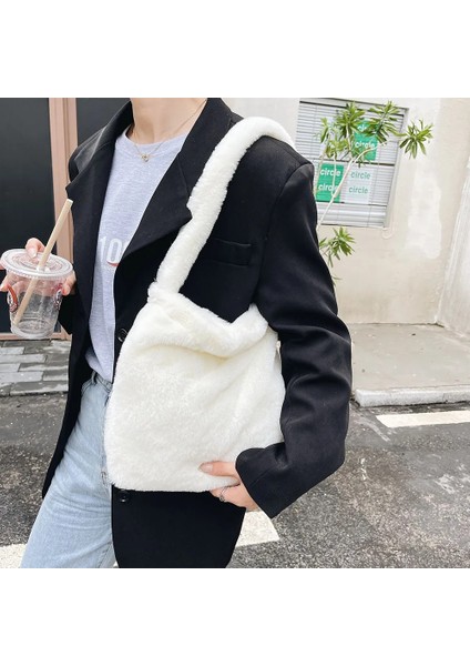 Siyah C Stili 30X25X6CM 2021 Kış Aşk Kalp Baskı Çantaları Kadınlar Için Yumuşak Peluş Leopar Baskı Çantaları Kadın Büyük Kapasiteli Bez Çantalar Sıcak Kabarık Seyahat Çantası (Yurt Dışından)