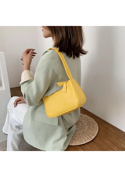 Açık Gri Tarzı Retro Kadın Çantaları Rendy Vintage Omuz Çanta Kadın Küçük Koltukaltı Çantaları Rahat Retro Mini Crossbody Çantaları (Yurt Dışından) fırsatları