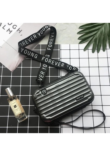 Demir Gri-Şerit Stili Wome Için Lüks El Çantaları Yeni Bavul Şekli Tote Kadınlar Ünlü Debriyaj Çanta Mini Kutu Çanta Moda Mini Bagaj Çantası (Yurt Dışından)