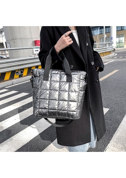 Altın Tarzı 34CMX34CMX14CM Leftsıde Nylon Shoulder Side Bags Designer Soft Cotton Padded Woman Handbag Quilted Short Handle Totes War Hit Winter (Yurt Dışından) indirimleri