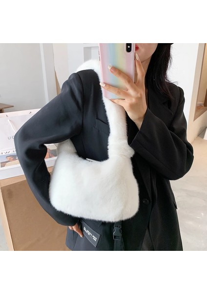 No.6 Tarzı Moda Yeni Düz Renk Omuz Koltukaltı Çantası Kadın Peluş Yumuşak Sonbahar Kış Moda Kabarık Tote Çanta Bayan Seyahat Çantası (Yurt Dışından) fırsatları