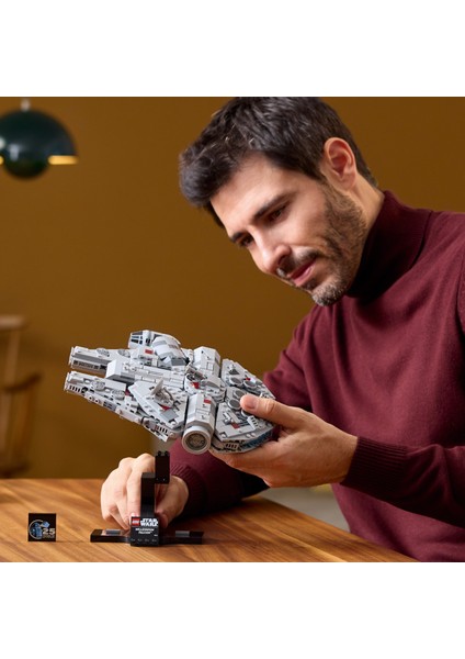 Star Wars# Millennium Falcon# 75375 - Star Wars Seven Yetişkinler Için Inşa Edilebilen Koleksiyonluk Yaratıcı Starship Modeli Yapım Seti (921 Parça)