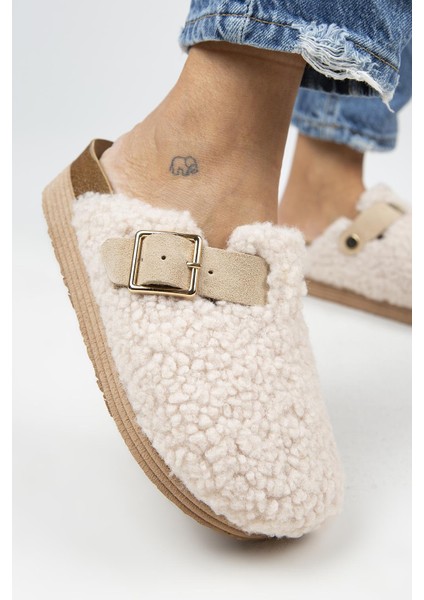 Juno Kadın Tekstil Kürklü Deri Kemerli Tokalı Bej Terlik