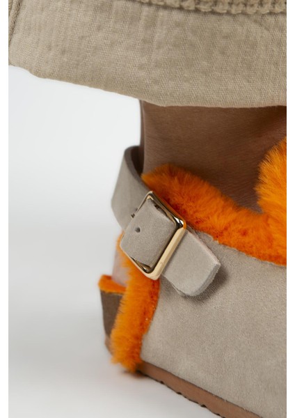 Holly Kürklü Kadın Deri Kürklü Deri Kemerli Tokalı Bej- Turuncu Sandalet fırsatları