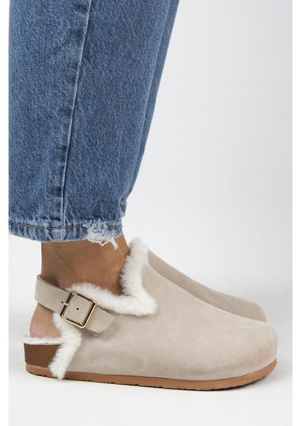 Holly Kürklü Kadın Deri Kürklü Deri Kemerli Tokalı Açık Bej Sandalet