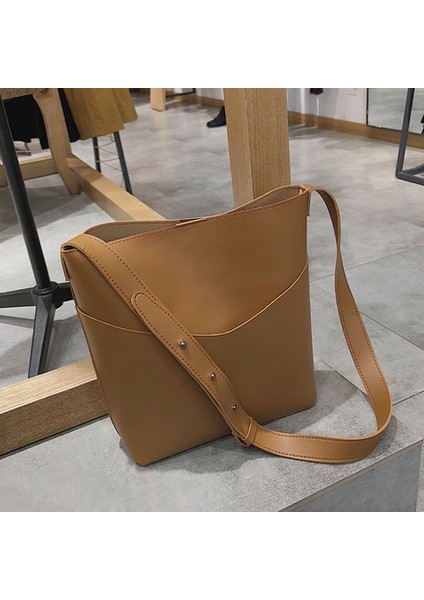 Kadın Omuz Çantaları Moda Kadın Çantası Yüksek Kaliteli Crossbody Çanta Kova Çanta Katı Vahşi Küçük Kare Çanta (Kahverengi) (Yurt Dışından) fiyatları
