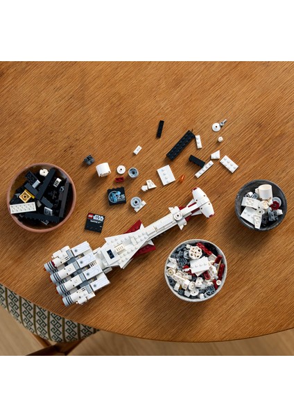 Star Wars™ Tantive Iv# 75376 - Star Wars Seven Yetişkinler Için Inşa Edilebilen Koleksiyonluk Yaratıcı Starship Modeli Yapım Seti (654 Parça)