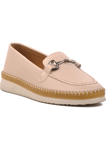 651497 Bej Kadın Günlük Ayakkabı modelleri