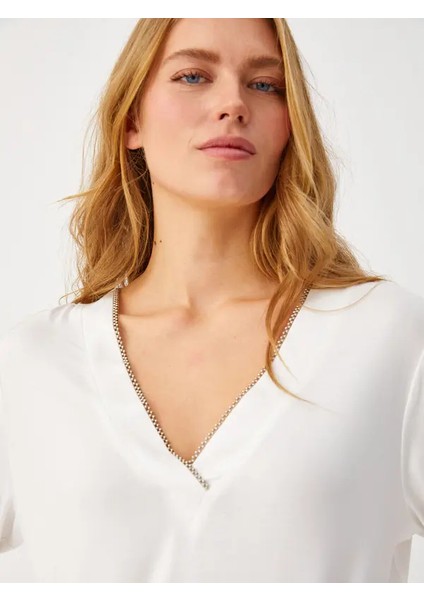 Yakası ve Kol Ucu Metal Boncuk Detaylı Örme Bluz 68177 fırsatları