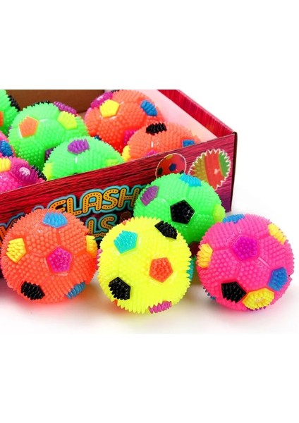 Rastgele Renk Stili 6.5cm Köpek Oyuncakları Yanıp Sönen Futbol LED Işık Ses Kabarık Top Komik Çocuk Pet Köpek Squeak Futbol Topu Temiz Dişler Pet Interaktif Oyuncak L2 (Yurt Dışından)