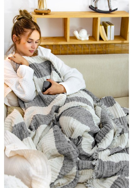 6 Katlı Organik Multi Muslin & Keten Yatak ve Koltuk Örtüsü