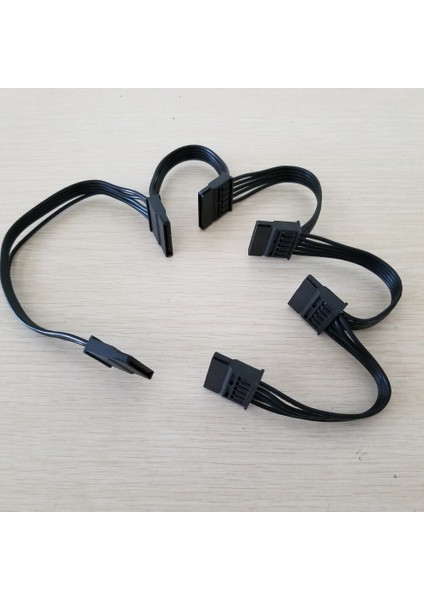 Sata 15PIN Dişi Kadın 1 Ila 5 Splitter Sabit Disk Güç Kablo Kordonu 18AWG Siyah Pc Sunucusu Için Dıy (Yurt Dışından)