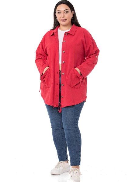 Büyük Beden Katlamalı Kollu Cebi Büzgü Detaylı Uzun Kırmızı Ceket