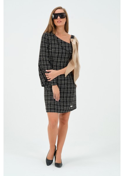 Aller Yakalı Asimetrik Elbise indirimleri