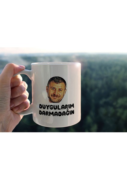 Azer Bülbül | Duygularım Darmadağın Baskılı Seramik Kahve Çay Kupası