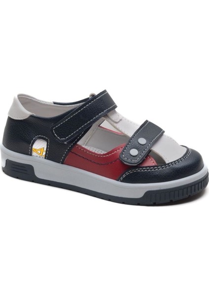 Kapalı Erkek Çocuk Sandalet