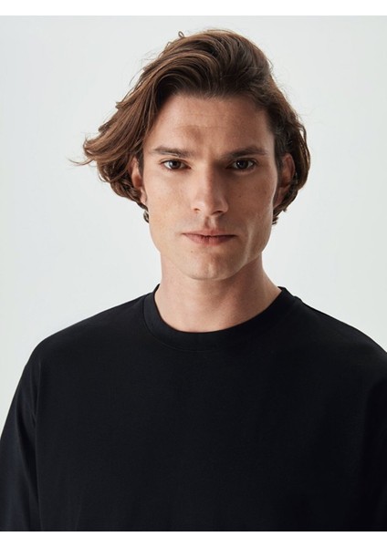 Erkek Siyah T-shırt fırsatları